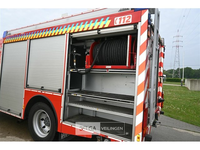 Mercedes autopomp vrachtwagen - afbeelding 35 van  39