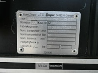 Mercedes autopomp vrachtwagen - afbeelding 39 van  39