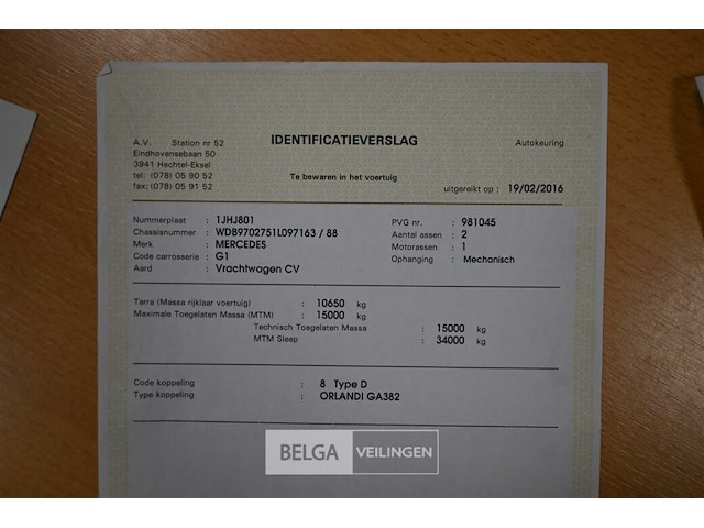 Mercedes autopomp vrachtwagen - afbeelding 26 van  39