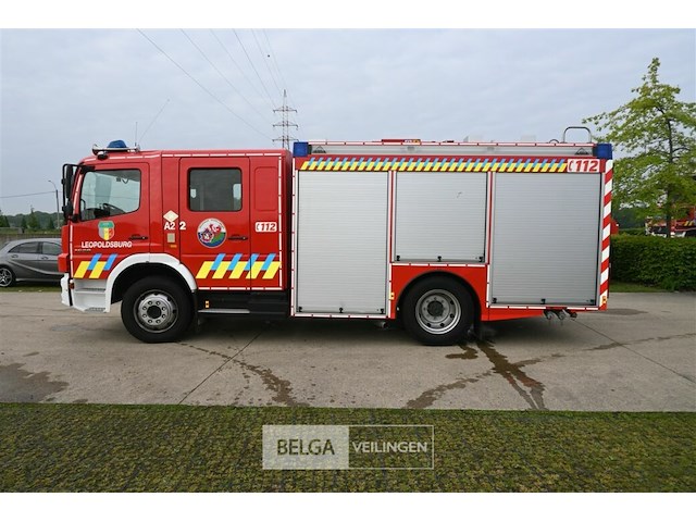 Mercedes autopomp vrachtwagen - afbeelding 30 van  39