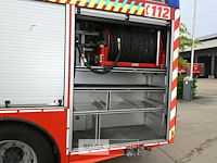 Mercedes autopomp vrachtwagen - afbeelding 34 van  39