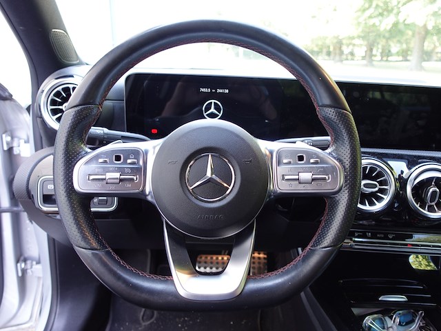 Mercedes az200 - afbeelding 2 van  22