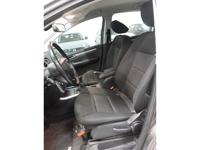 Mercedes b-klasse - afbeelding 17 van  21