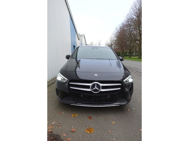 Mercedes b200 - afbeelding 12 van  19