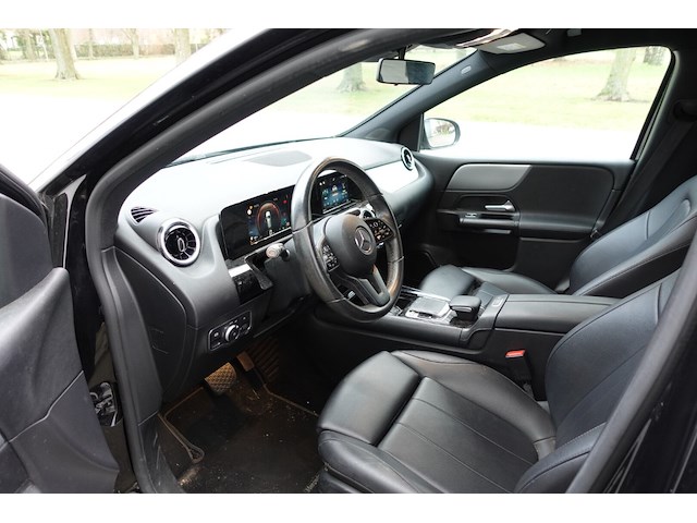 Mercedes b200 - afbeelding 15 van  19