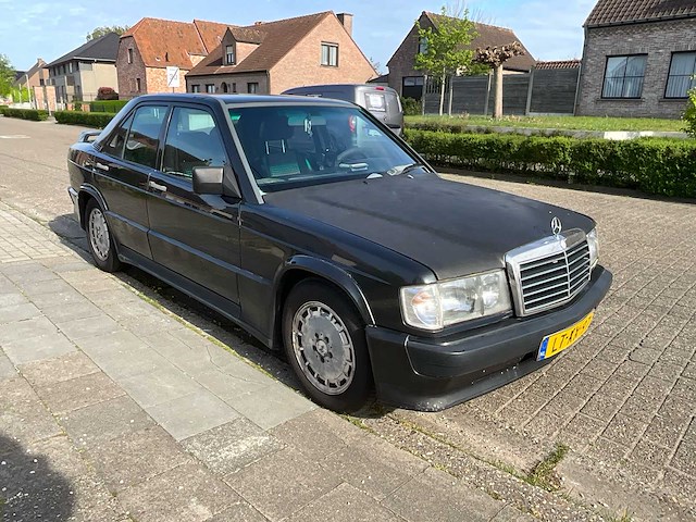 Mercedes-benz - 190-serie - 2.3/16 e - oldtimer - afbeelding 23 van  25