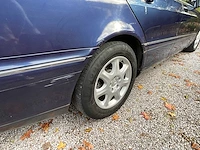 Mercedes-benz - 1999 - s - 320 - personenauto - afbeelding 2 van  24