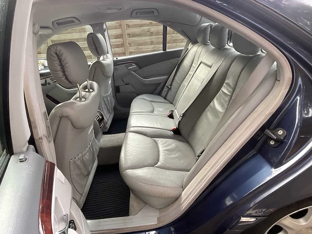 Mercedes-benz - 1999 - s - 320 - personenauto - afbeelding 13 van  24