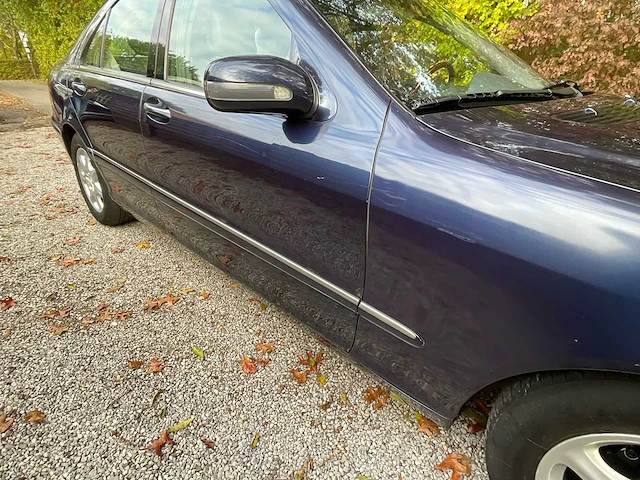 Mercedes-benz - 1999 - s - 320 - personenauto - afbeelding 17 van  24