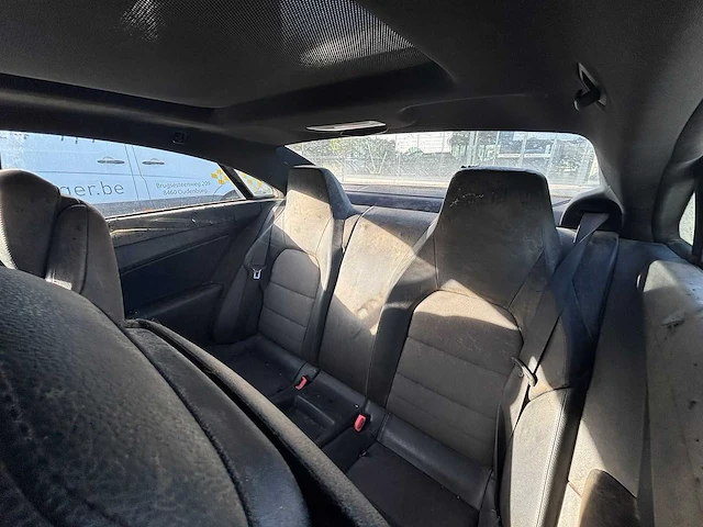 Mercedes-benz - 2010 - e220 - cdi - personenauto - afbeelding 14 van  20