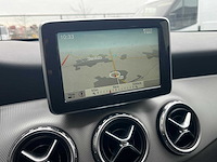 Mercedes benz - 2015 - gla 200 - personenauto - afbeelding 3 van  16