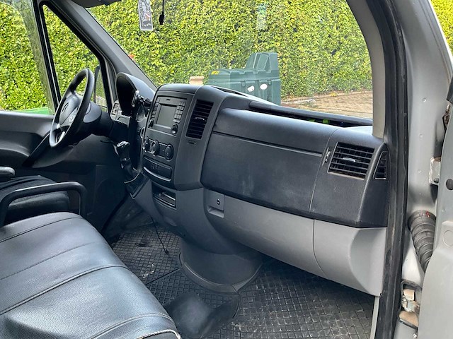 Mercedes-benz - 2017 - sprinter - personenauto - afbeelding 30 van  45