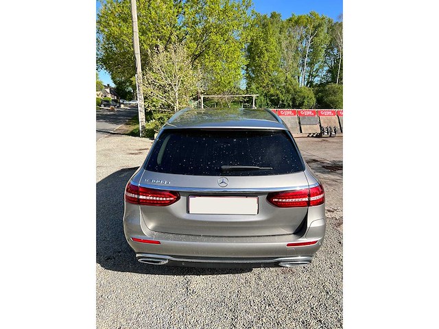 Mercedes-benz - 2021 - e 300 de - personenauto - afbeelding 18 van  23