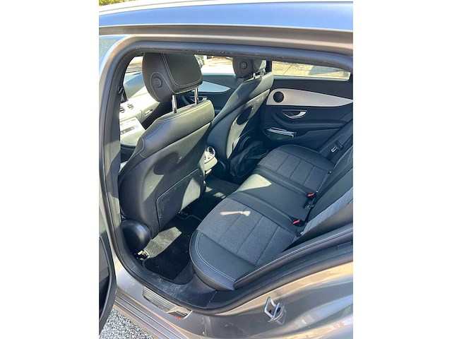Mercedes-benz - 2021 - e 300 de - personenauto - afbeelding 4 van  22