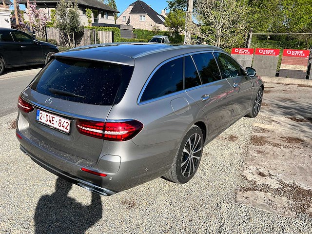 Mercedes-benz - 2021 - e 300 de - personenauto - afbeelding 18 van  22
