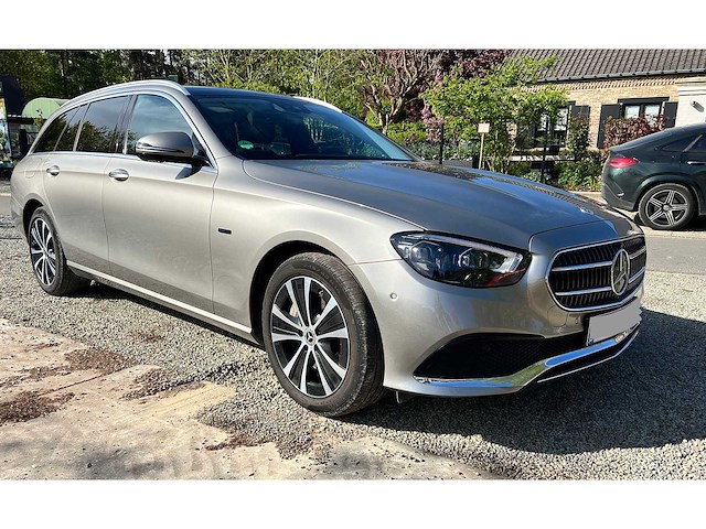 Mercedes-benz - 2021 - e 300 de - personenauto - afbeelding 20 van  22
