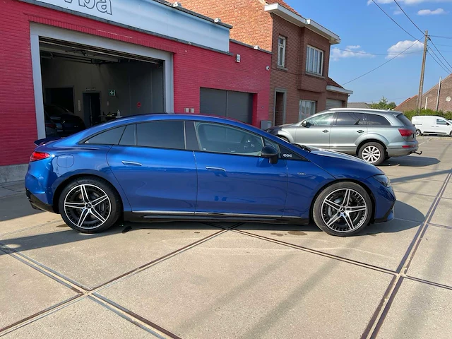 Mercedes-benz - 2022 - eqe 43 amg 4matic - amg - personenauto - afbeelding 10 van  38