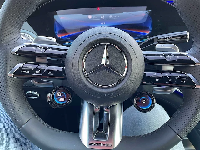 Mercedes-benz - 2022 - eqe 43 amg 4matic - amg - personenauto - afbeelding 22 van  40