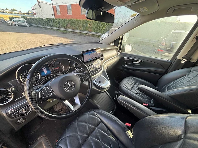 Mercedes-benz - 250d lang - dubbele cabine - v-klasse - bedrijfswagen - afbeelding 4 van  24