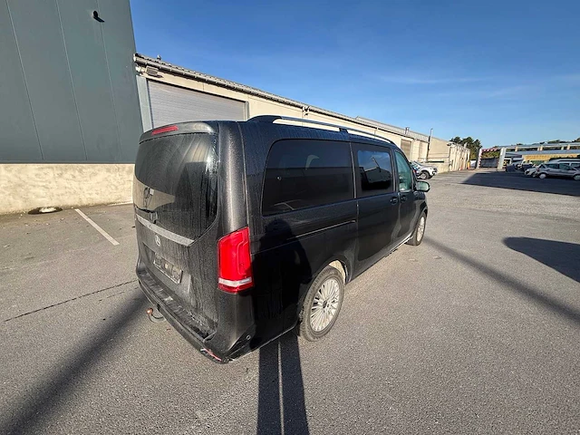 Mercedes-benz - 250d lang - dubbele cabine - v-klasse - bedrijfswagen - afbeelding 19 van  24