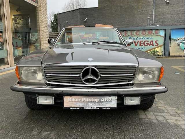 Mercedes-benz - 380 sl - oldtimer - afbeelding 30 van  31