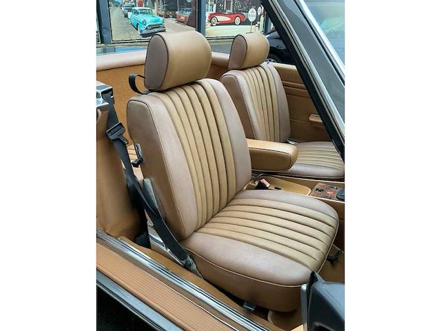 Mercedes-benz - 380 sl - oldtimer - afbeelding 26 van  31