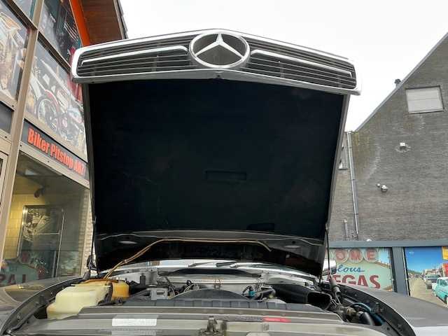 Mercedes-benz - 380 sl - oldtimer - afbeelding 14 van  31