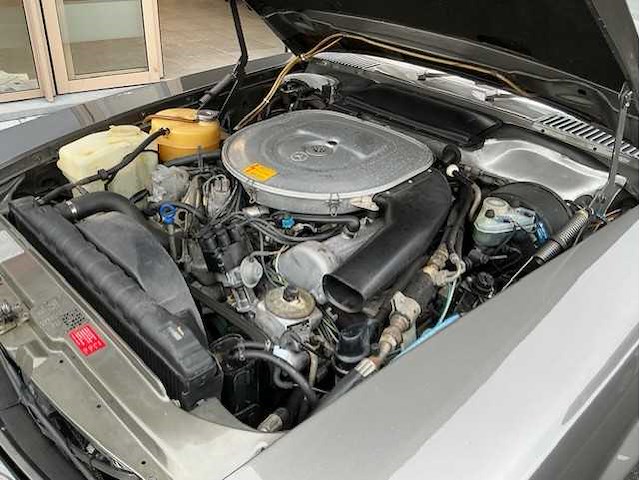 Mercedes-benz - 380 sl - oldtimer - afbeelding 17 van  31