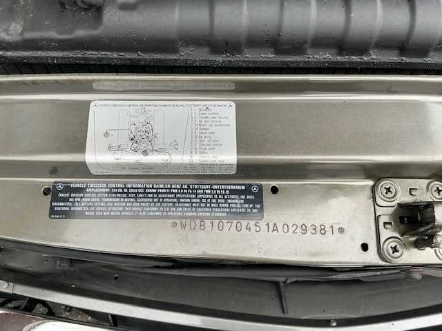 Mercedes-benz - 380 sl - oldtimer - afbeelding 19 van  31