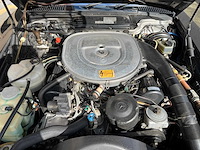 Mercedes-benz - 560 sl - oldtimer - afbeelding 4 van  14