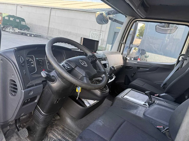 Mercedes-benz - atego - bedrijfswagen - afbeelding 4 van  9