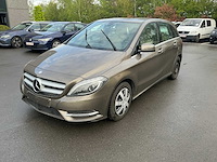 Mercedes-benz - b 180 cdi - personenauto - afbeelding 8 van  15