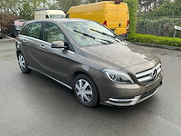 Mercedes-benz - b 180 cdi - personenauto - afbeelding 14 van  15