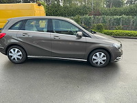 Mercedes-benz - b 180 cdi - personenauto - afbeelding 15 van  15