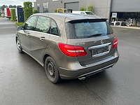 Mercedes-benz - b 180 cdi - personenauto - afbeelding 8 van  27