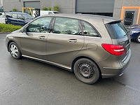 Mercedes-benz - b 180 cdi - personenauto - afbeelding 9 van  27