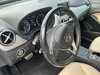 Mercedes-benz - b 180 cdi - personenauto - afbeelding 8 van  15