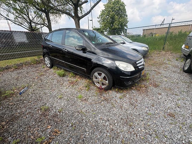 Mercedes-benz - b-klasse - 170 - car - 2007 - afbeelding 11 van  16