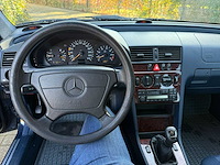 Mercedes-benz - c180 - car - 1998 - afbeelding 2 van  6
