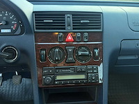 Mercedes-benz - c180 - car - 1998 - afbeelding 8 van  20
