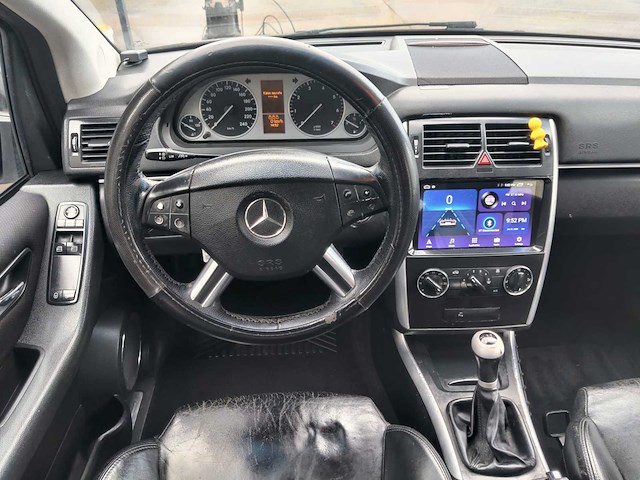 Mercedes-benz - car - 2007 - afbeelding 2 van  16