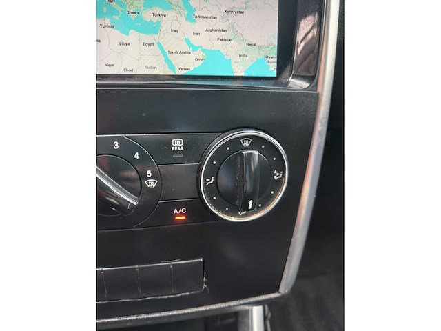 Mercedes-benz - car - 2007 - afbeelding 4 van  16