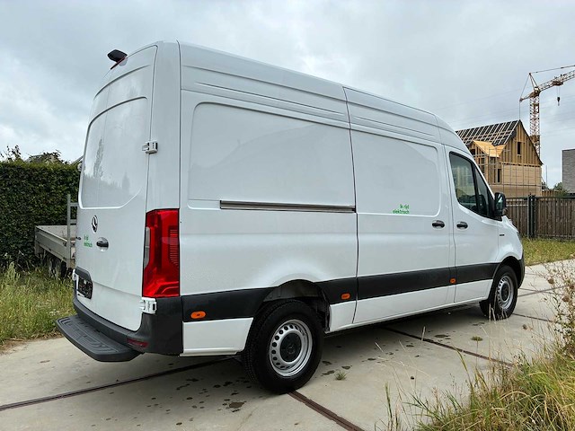 Mercedes-benz - esprinter - 320 81 kwh rwd l2h2 2025 - bedrijfswagen - afbeelding 12 van  37