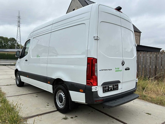 Mercedes-benz - esprinter - 320 81 kwh rwd l2h2 2025 - bedrijfswagen - afbeelding 32 van  37