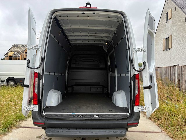 Mercedes-benz - esprinter - 320 81 kwh rwd l2h2 2025 - bedrijfswagen - afbeelding 6 van  27