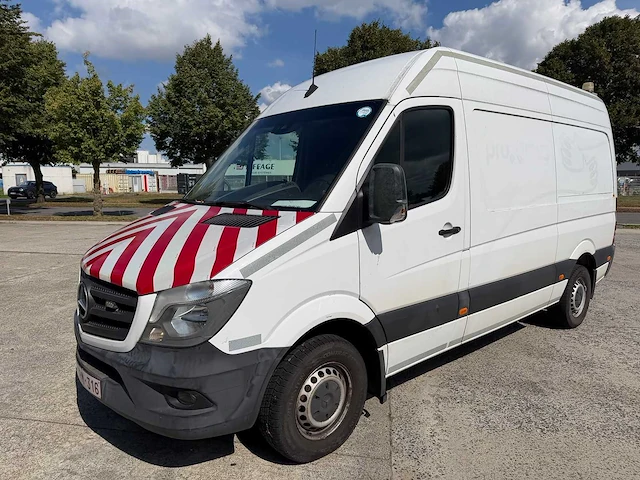Mercedes-benz - sprinter - bedrijfswagen - afbeelding 25 van  25