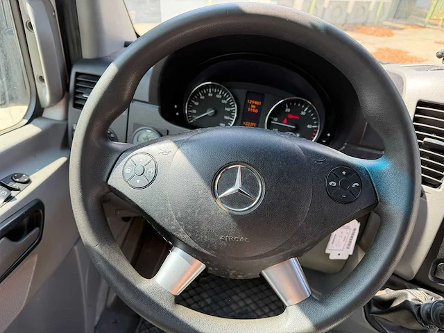 Mercedes-benz - sprinter - bedrijfswagen - afbeelding 24 van  25