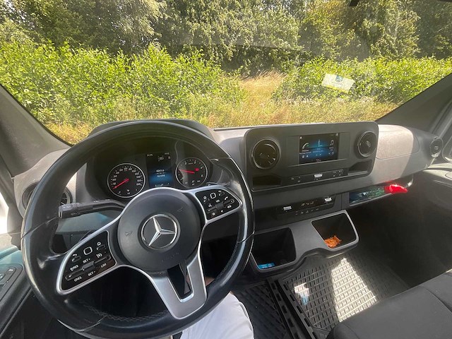 Mercedes-benz - sprinter 317 - cdi - auto - 2022 - afbeelding 5 van  13