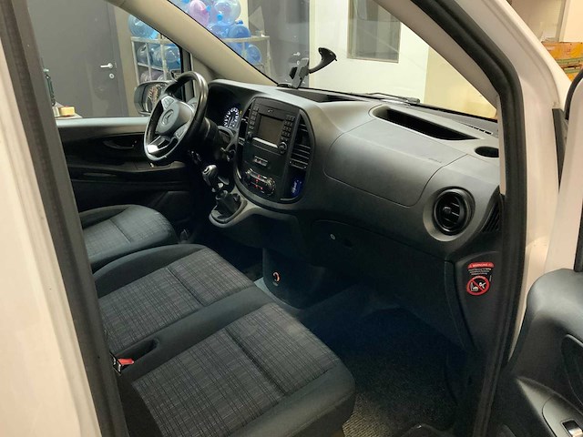 Mercedes-benz - vito - 114 cdi - car - 2018 - afbeelding 5 van  20