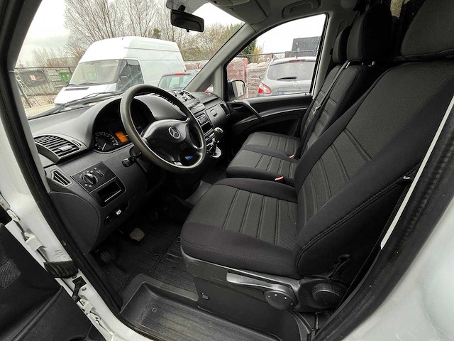 Mercedes benz - vito - bedrijfswagen - afbeelding 15 van  17
